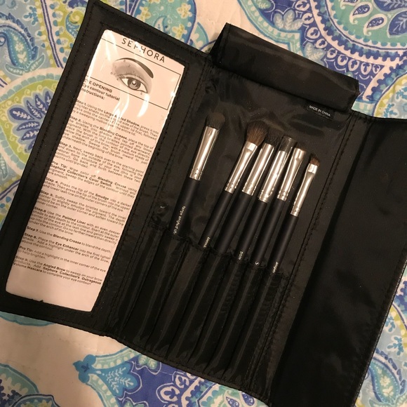 Eye Contour Tutorial Brush Set w/ Case - Picture 1 of 5